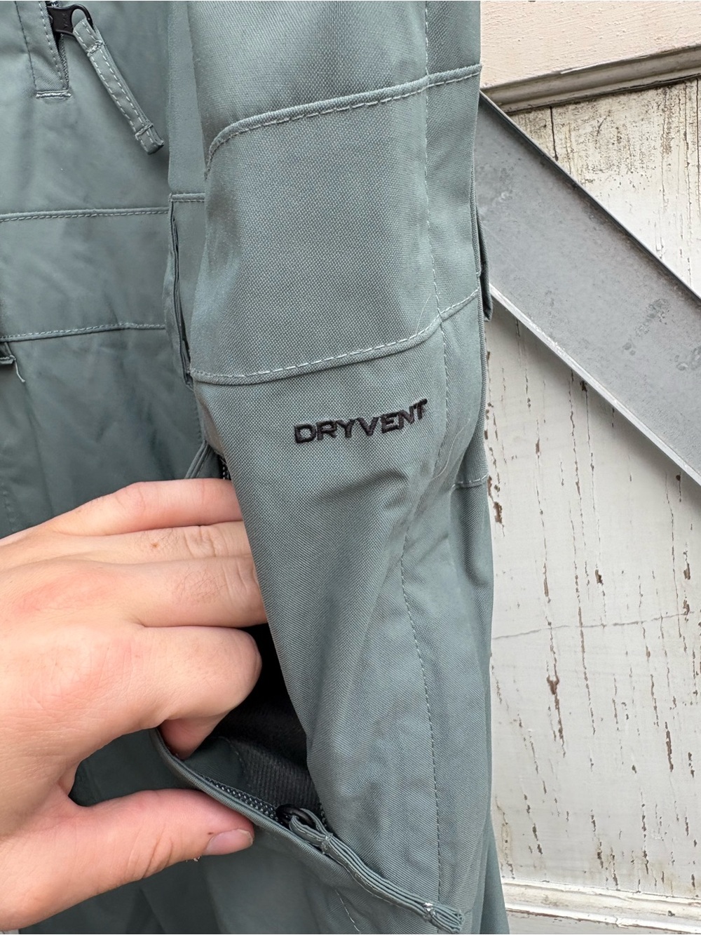 The North Face Women's Sage Green Freedom Snow Bib Technical Overalls Size M - Picture 5 of 9